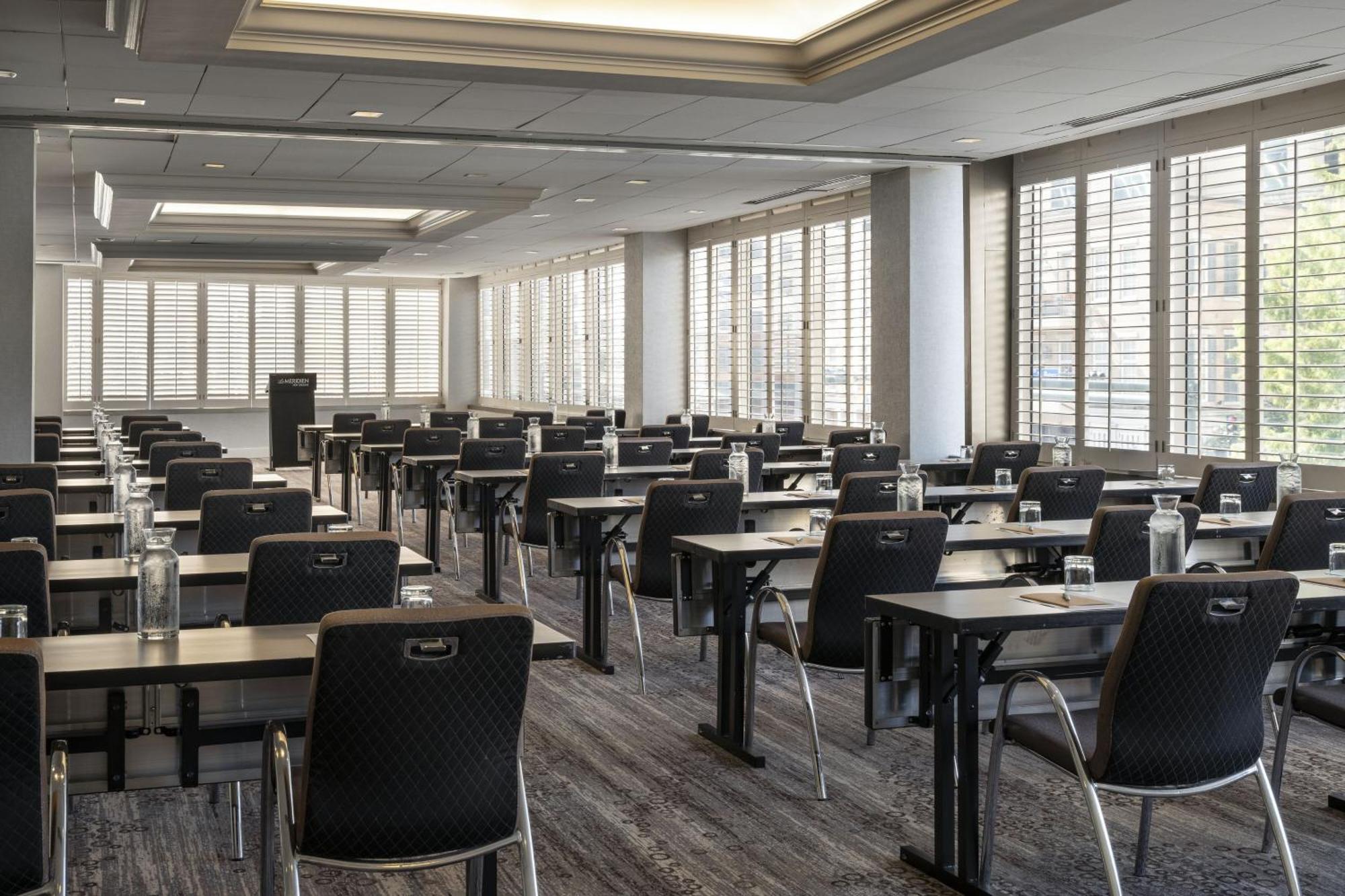Le Meridien Ню Орлиънс Екстериор снимка