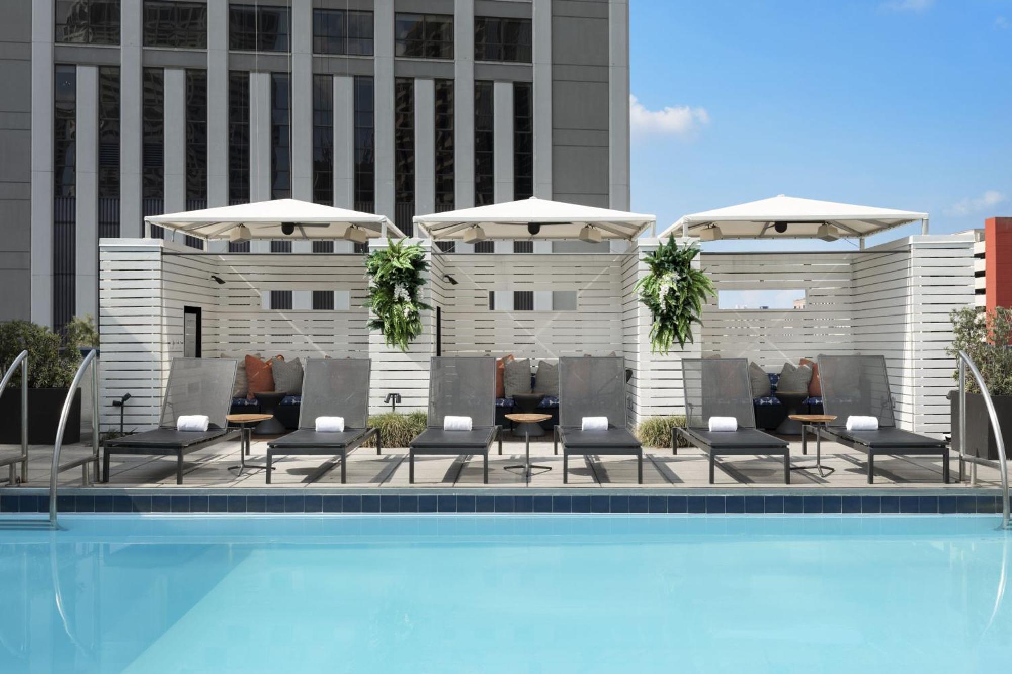 Le Meridien Ню Орлиънс Екстериор снимка